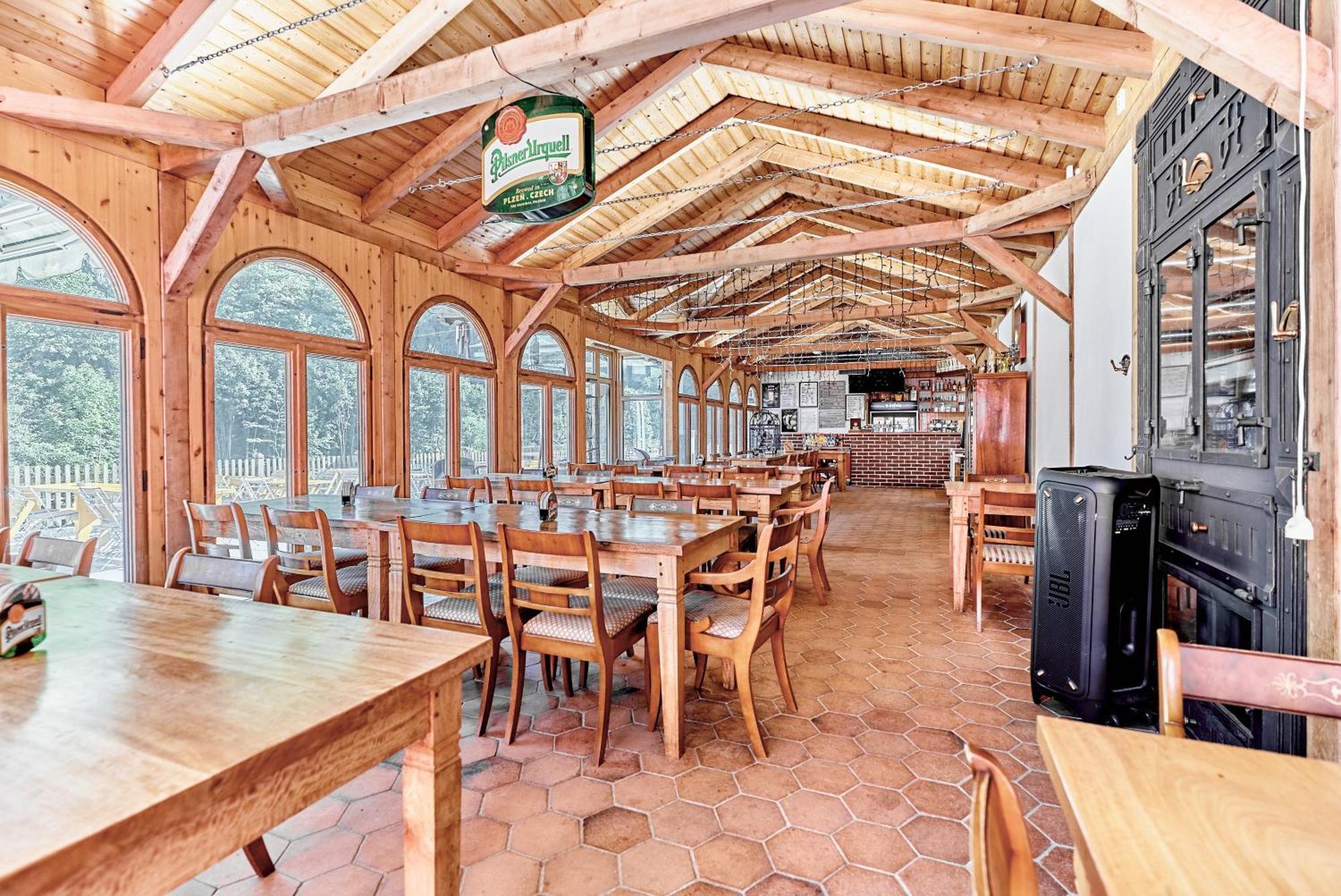 Apartmány Svatošské skály Loket Exterior foto