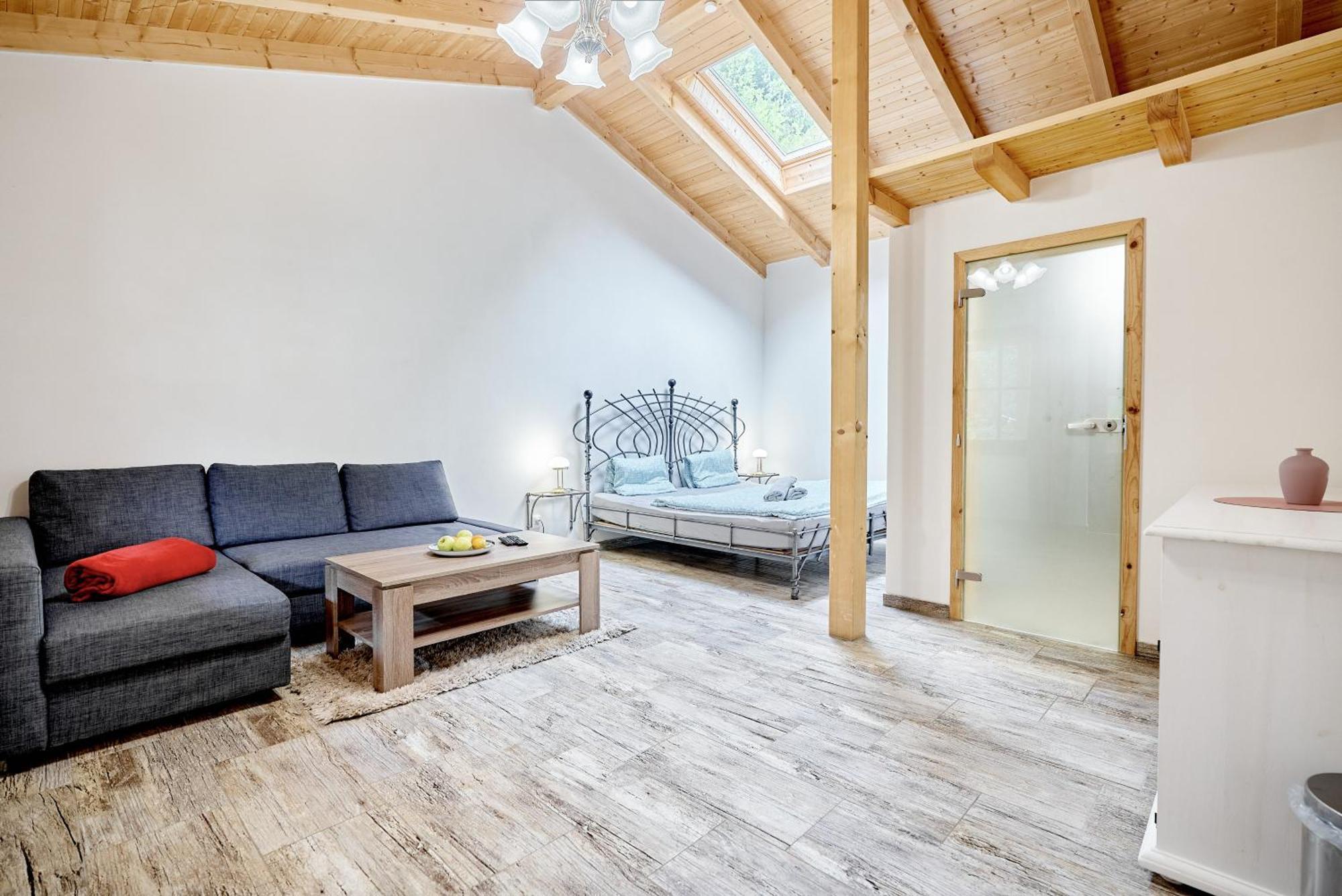 Apartmány Svatošské skály Loket Exterior foto